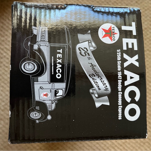 1947 Dodge Canopy Express 25th Anniversary Edition - Picture 2 of 2